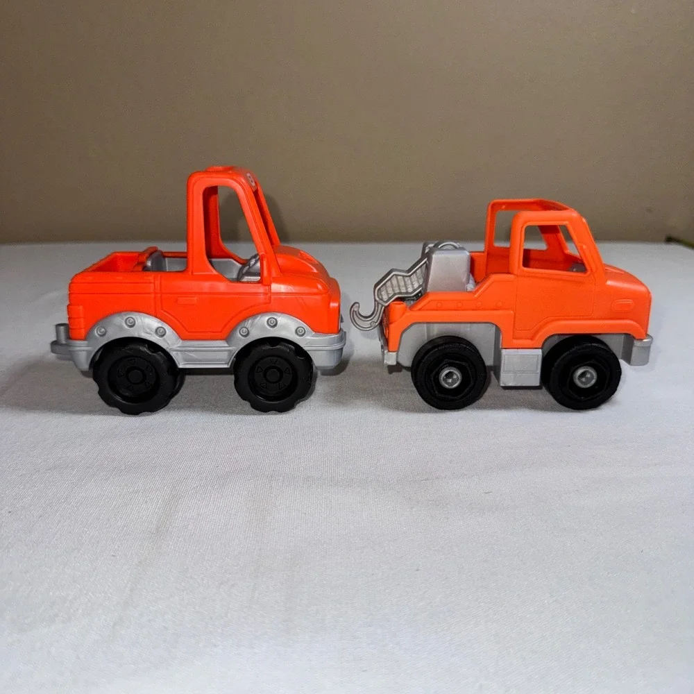 Fisher-Price Little People Orange Construction & Tow Truck Set Mattel 2017 2023